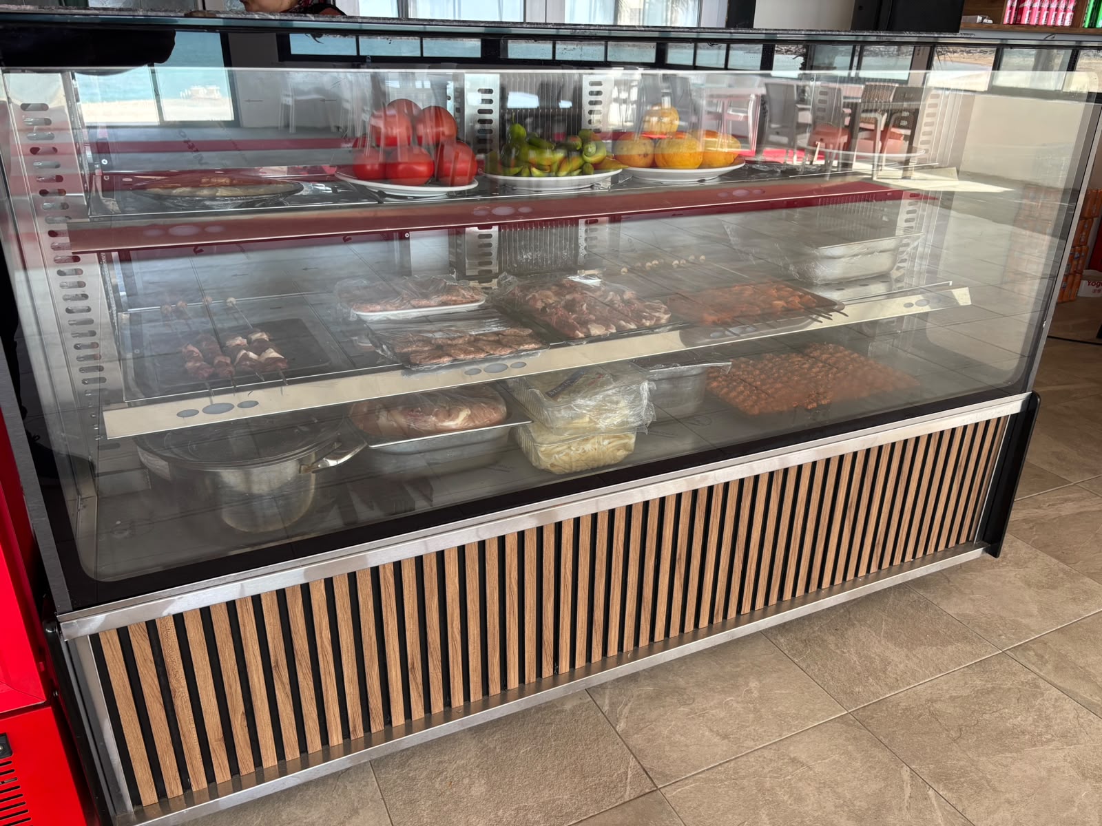 Karadeniz 61 Restaurant & Cafe